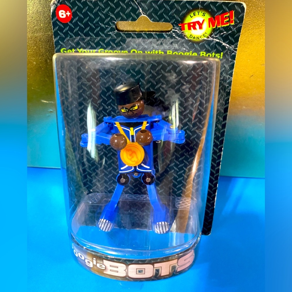BOOGIE BOTS NWT BIGATRON WIND UP DANCE TOY